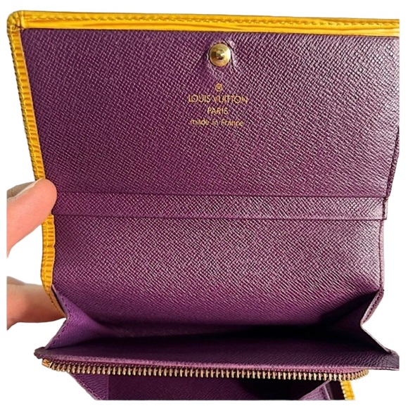 Louis Vuitton Epi Porte Monnaie Billets Tresor Leather Bifold Wallet - Picture 5 of 16